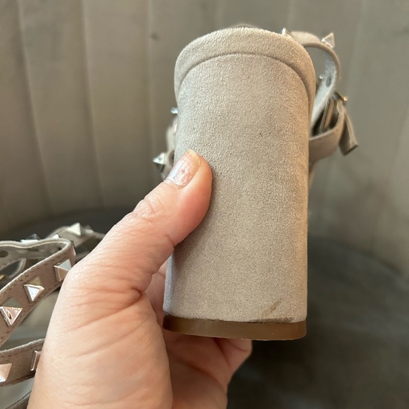 COPY - ShuShop Huici Heels - Size 6.5 - Grey Suede - Picture 6 of 7